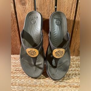 Crocs Women’s Sandals Sz W 7
